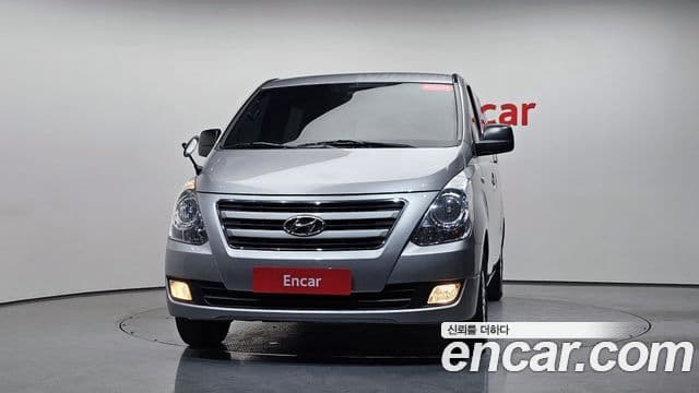Hyundai Grand Starex 3