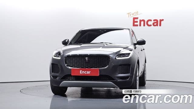 Jaguar E-PACE 2