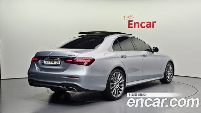Mercedes-Benz E-Class W213 2