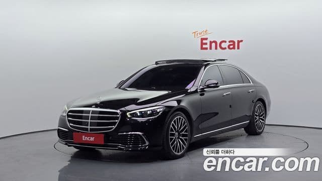 Mercedes-Benz S-Class W223 1