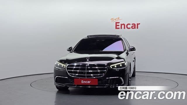 Mercedes-Benz S-Class W223 3