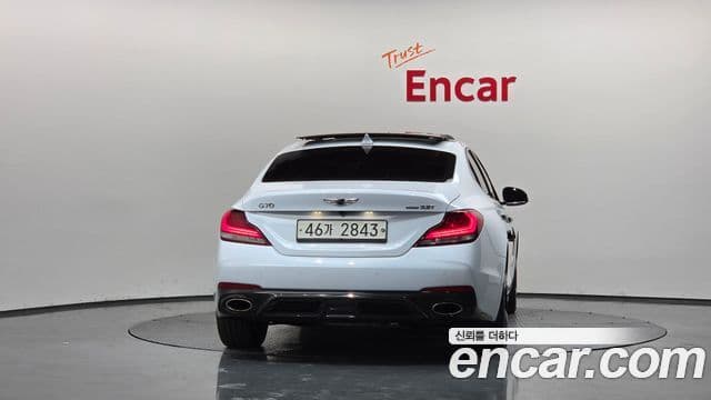 Genesis G70 3