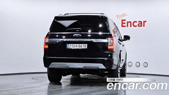 Ford Expedition 4