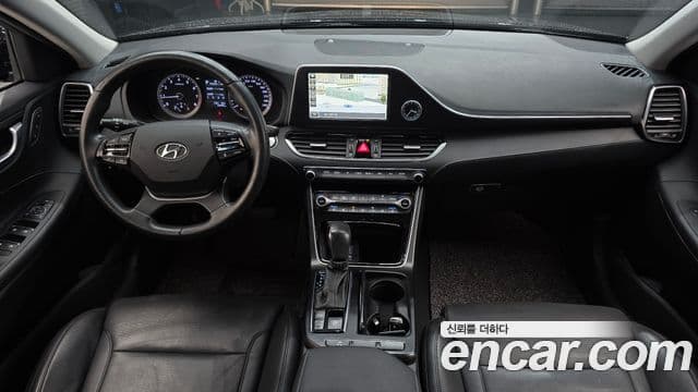 Hyundai Grandeur IG 4