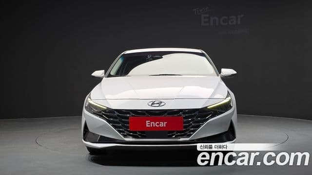 Hyundai Avante (CN7) 3