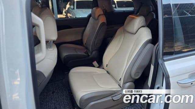Kia Carnival 4th Gen 4