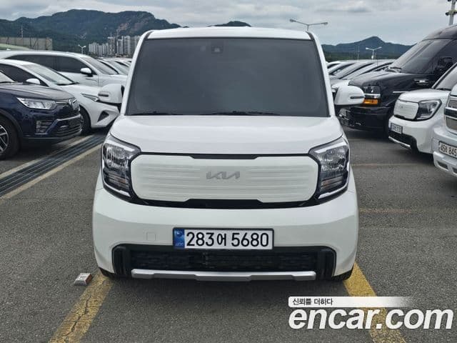 Kia The New Kia Ray 1