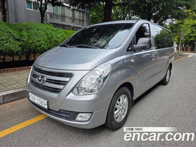 Hyundai Grand Starex — 1