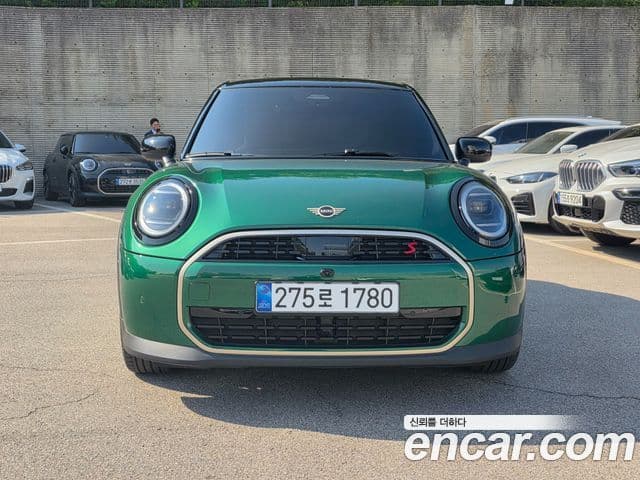 MINI Cooper S 4th Gen 3
