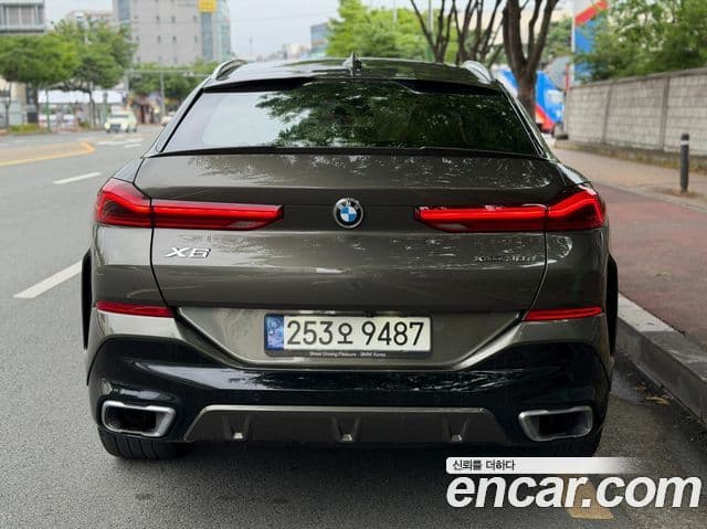 BMW X6 (G06) 4