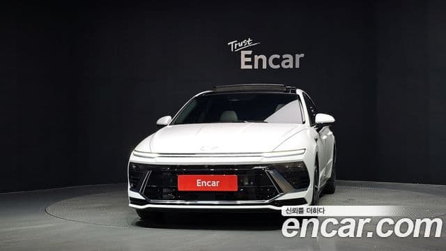 Hyundai Sonata The Edge (DN8) 2