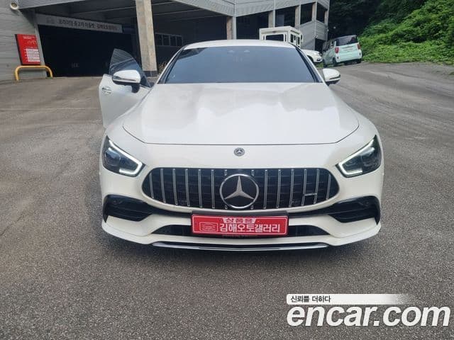 Mercedes-Benz AMG GT 3