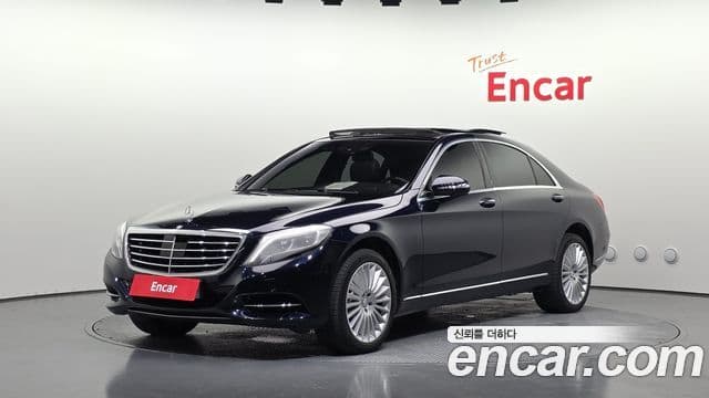 Mercedes-Benz S-Class W222 1