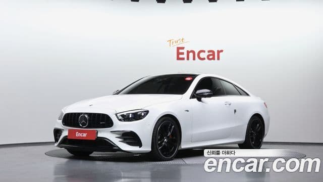 Mercedes-Benz E-Class W213 1