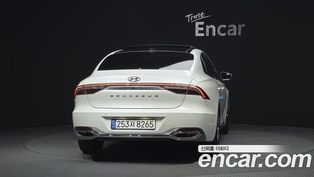 Hyundai The New Grandeur IG 4