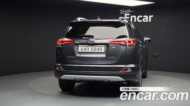Toyota RAV4 4