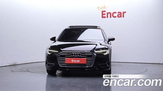 Audi A6 (C8) 3
