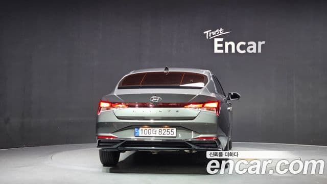 Hyundai Avante (CN7) 3