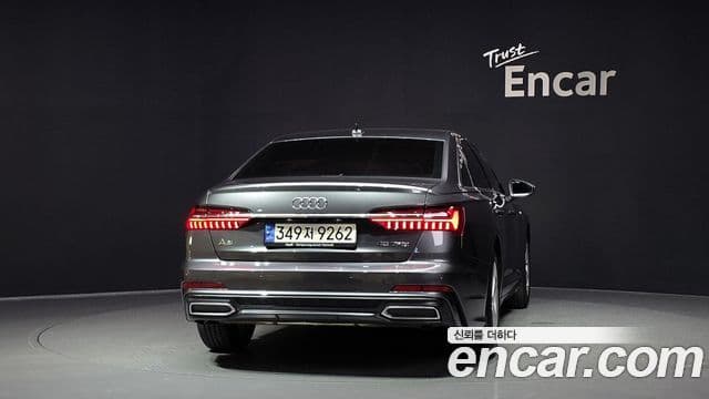 Audi A6 (C8) 3