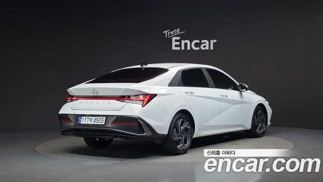 Hyundai The New Avante (CN7) 2