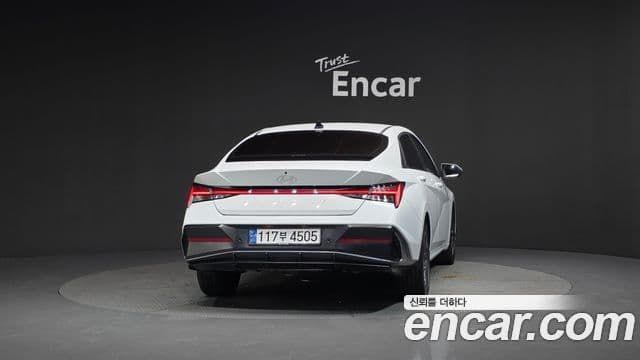 Hyundai The New Avante (CN7) 4