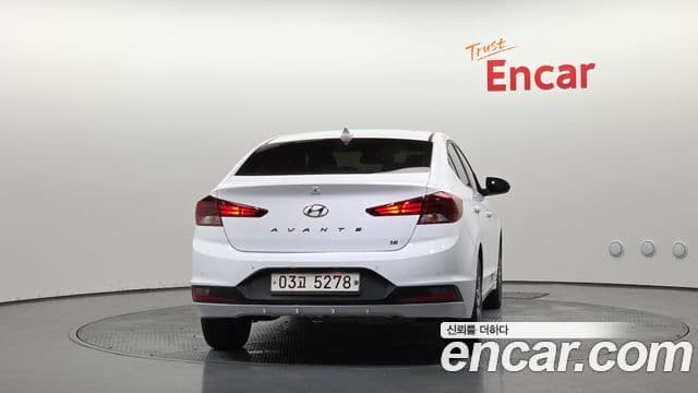 Hyundai The New Avante AD 4