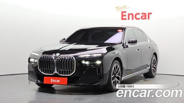 BMW 7 Series (G70)