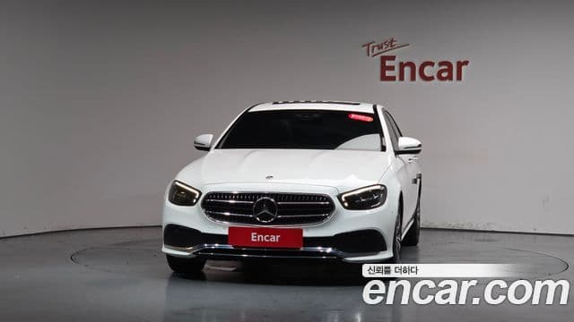 Mercedes-Benz E-Class W213 3