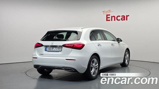 Mercedes-Benz A-Class W177 2