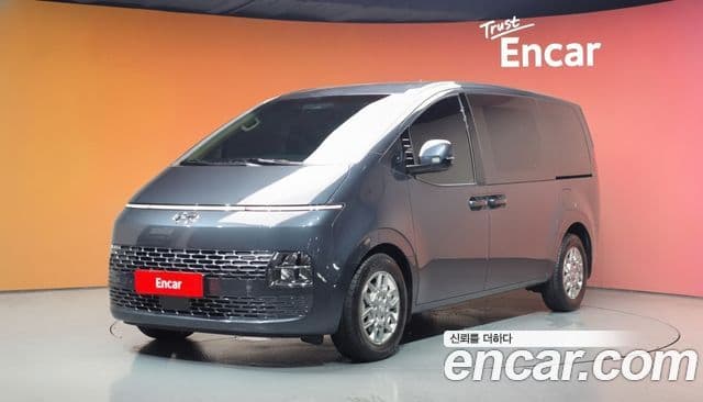 Hyundai Staria — 1