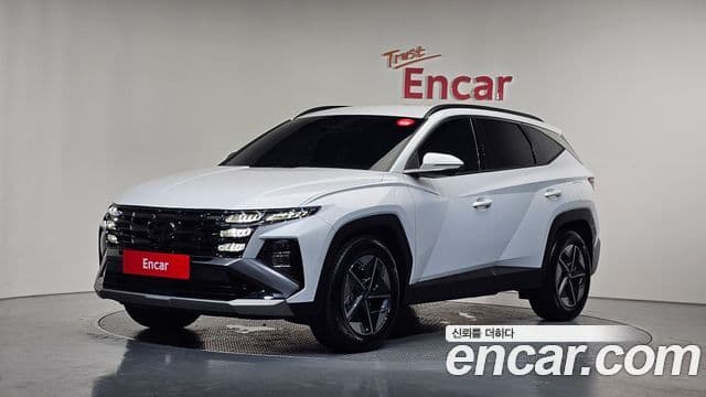 Hyundai The New Tucson Hybrid (NX4) 1