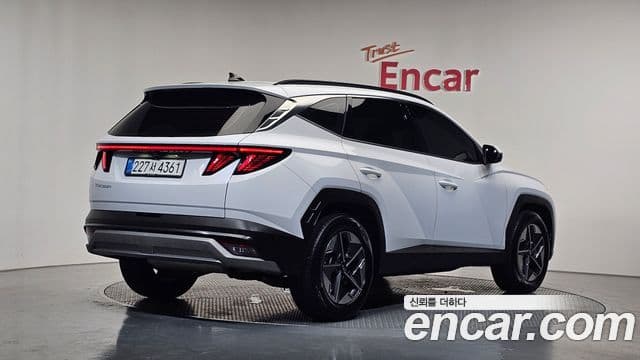 Hyundai The New Tucson Hybrid (NX4) 2