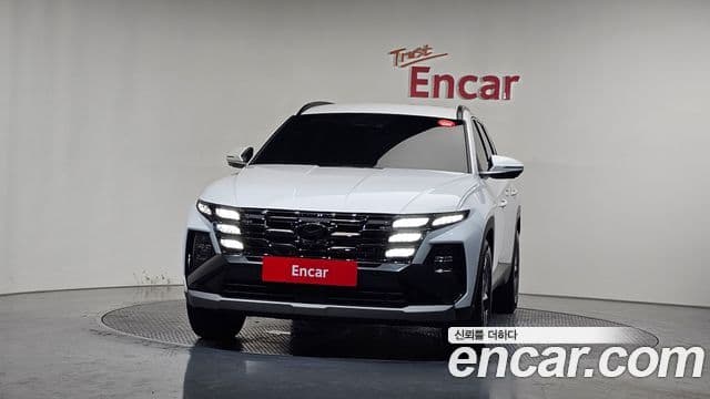 Hyundai The New Tucson Hybrid (NX4) 3