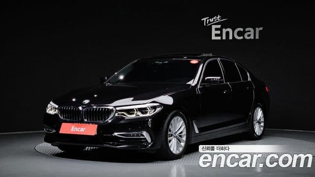 BMW 5 Series (G30)