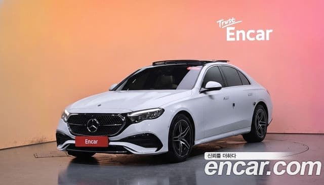 Mercedes-Benz E-Class W214 1