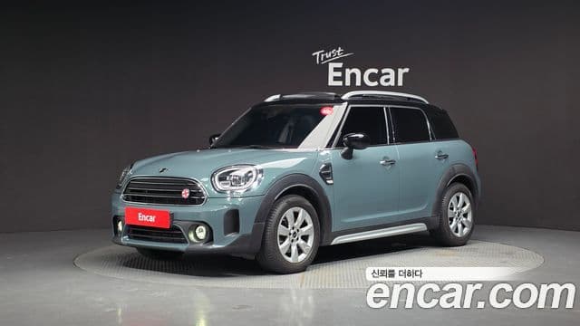 MINI Cooper Countryman 1