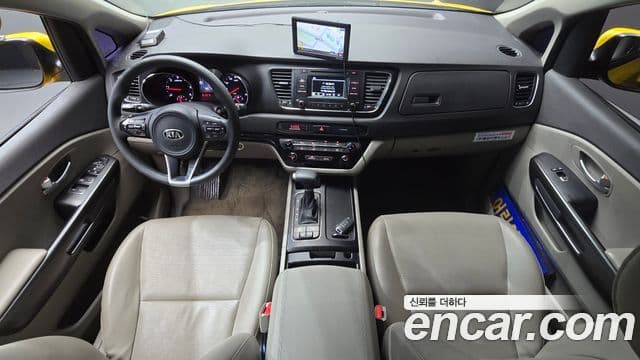 Kia All New Carnival 4