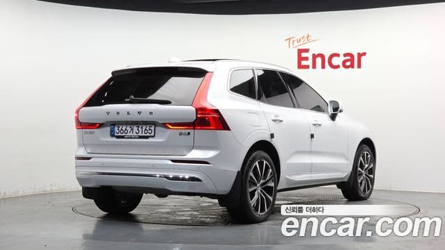 Volvo XC60 2nd Gen 2