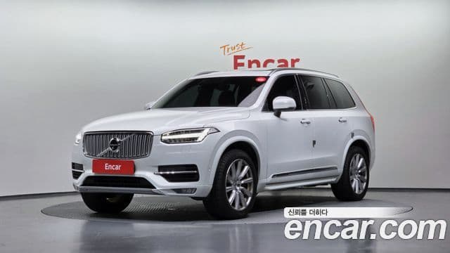 Volvo XC90 2nd Gen 1