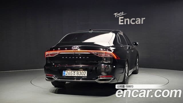Hyundai The New Grandeur IG 4