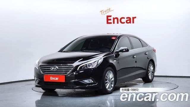 Hyundai LF Sonata 1