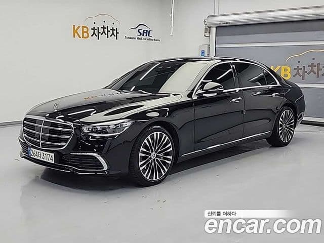 Mercedes-Benz S-Class W223 1