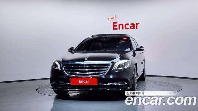Mercedes-Benz S-Class W222 3