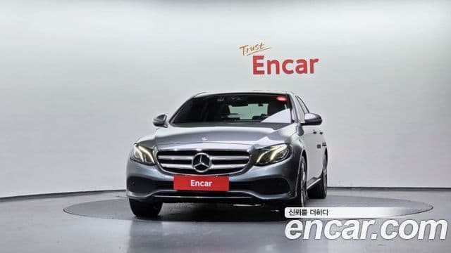 Mercedes-Benz E-Class W213 3
