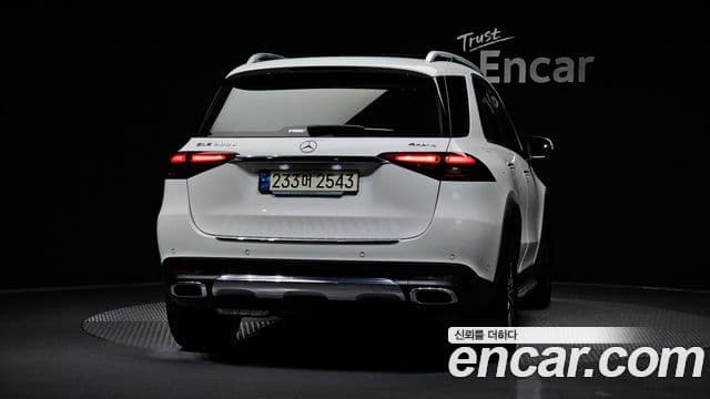 Mercedes-Benz GLE-Class W167 3