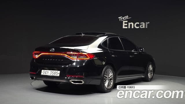 Hyundai Grandeur IG 2