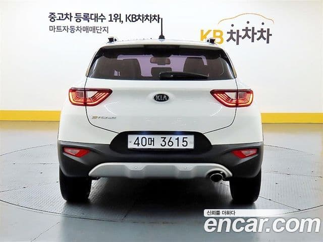 Kia Stonic 3