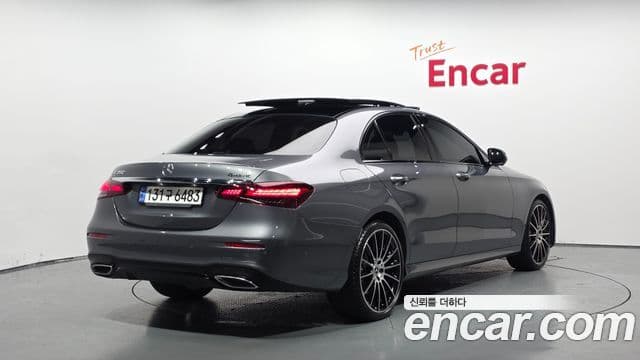 Mercedes-Benz E-Class W213 2