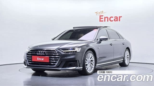 Audi A8 (D5)
