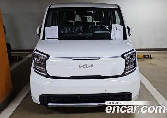 Kia The New Kia Ray 1